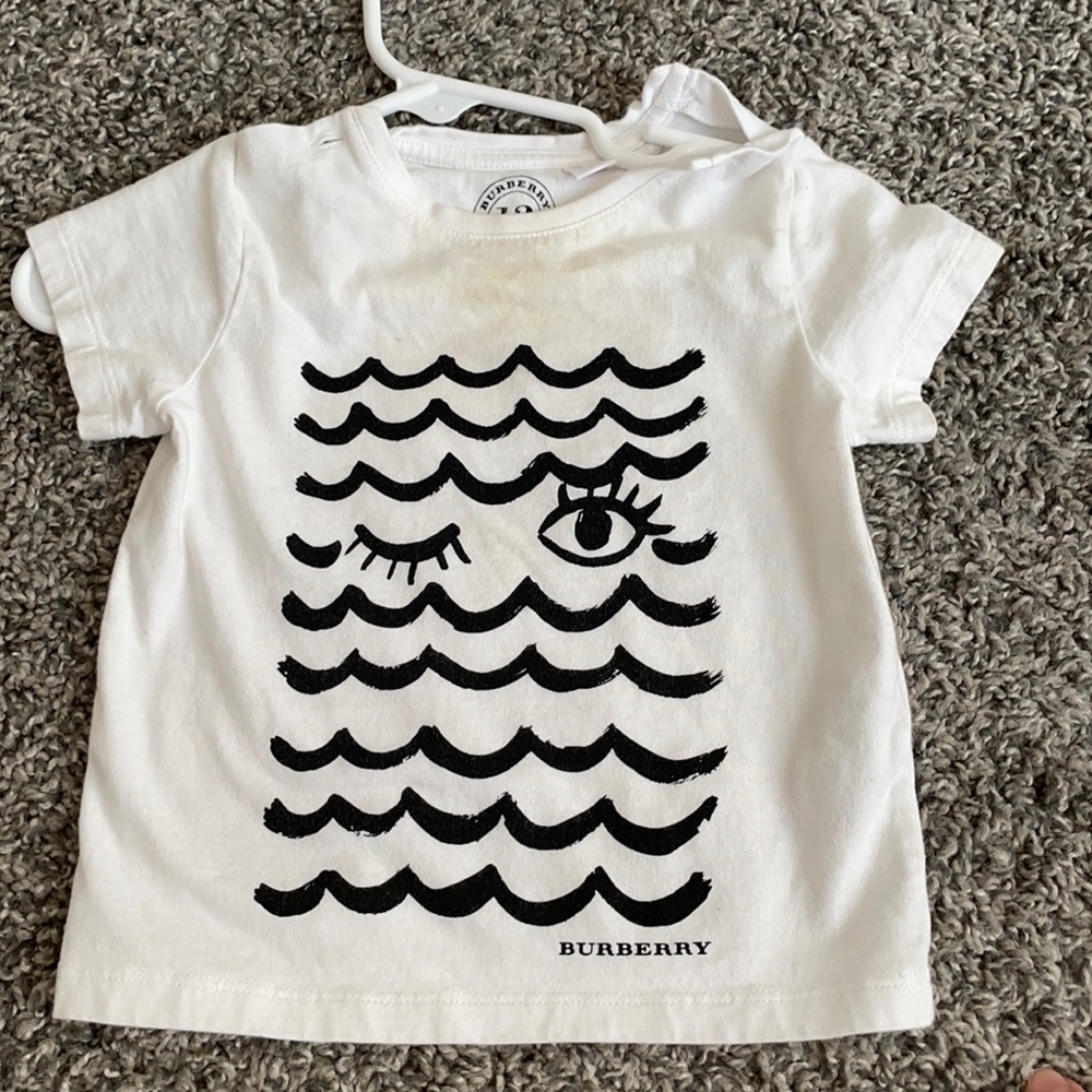 Burberry baby t shirt